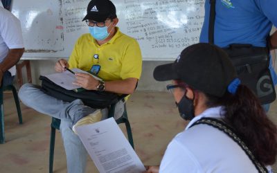 El nuevo gerente de la entidad visitó la comunidad de la troncal del hacha.